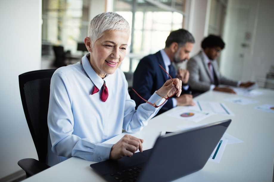 Les seniors, des profils à ne pas négliger dans vos recrutements